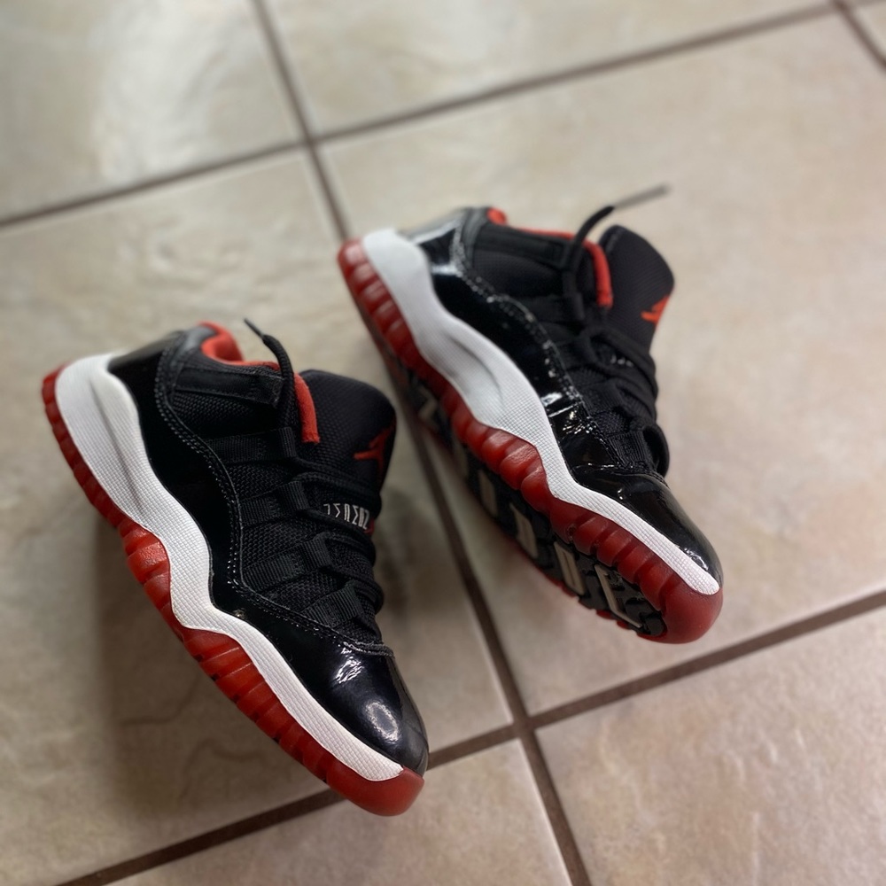 Kids Jordan 11 Retro Low BP Bred 12c toddler - Picture 4 of 8